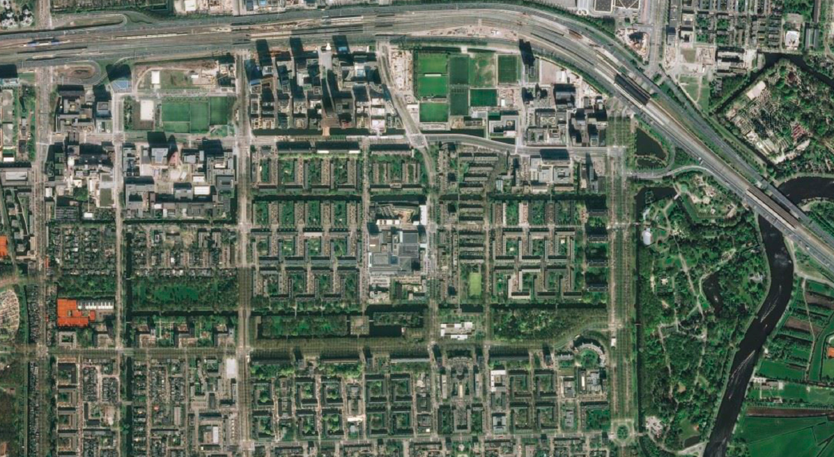 Luchtfoto van Zuidas en Amstelpark, bron: bingemaps.com
